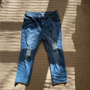 Distressed Skinny Jeans